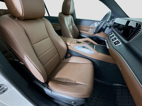 Used 2024 Mercedes-Benz GLE 350 4MATIC image 29