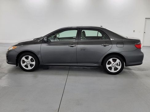 Used 2013 Toyota Corolla LE w/ Premium Pkg FWD image 5
