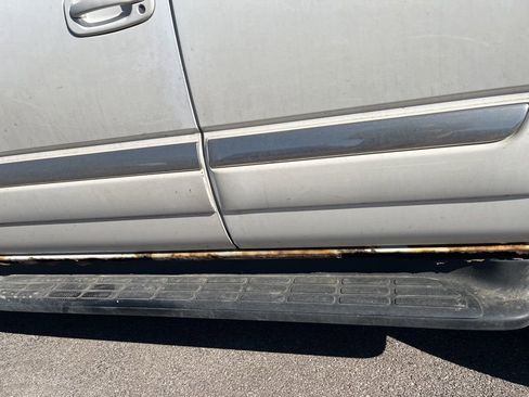 Used 2004 GMC Yukon SLT w/ 1SD Preferred Equipment Group image 13