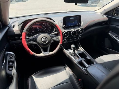 Used 2024 Nissan Sentra SR w/ SR Premium Package FWD image 12