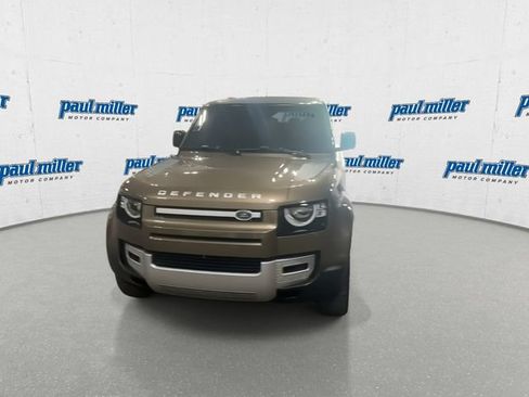 Used 2021 Land Rover Defender 110 S AWD/4WD image 3