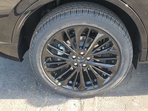 New 2026 Lincoln Corsair Premiere image 5