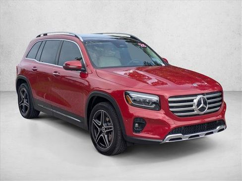 Certified 2026 Mercedes-Benz GLB 250 4MATIC image 3