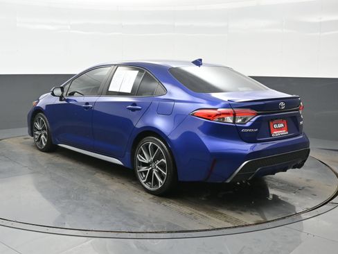 Used 2022 Toyota Corolla SE image 4