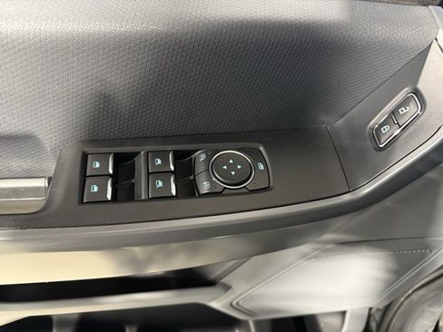 Used 2022 Ford F150 XLT image 8