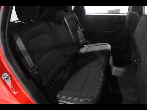 Used 2024 Ford Escape Active w/ Cold Weather Package FWD image 17