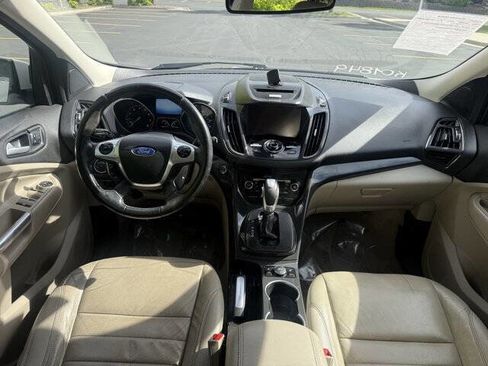 Used 2015 Ford Escape Titanium FWD image 13