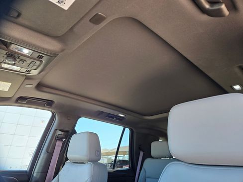 Certified 2022 Chevrolet Tahoe Z71 w/ Z71 Off-Road Package image 14