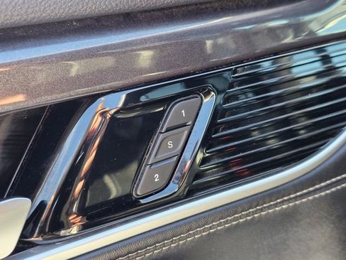 Used 2024 Jeep Wagoneer L 4WD image 28