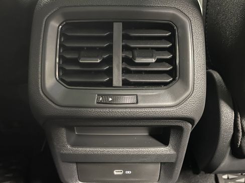 New 2025 Volkswagen Taos SEL image 16