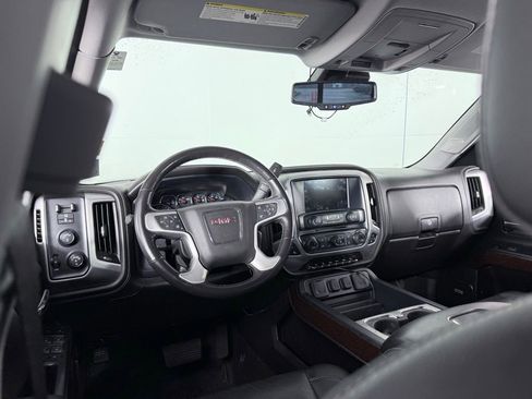 Used 2018 GMC Sierra 1500 SLT image 19