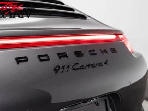 Used 2016 Porsche 911 Carrera 4 AWD/4WD image 21