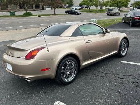Used 2005 Lexus SC 430 Convertible RWD image 4