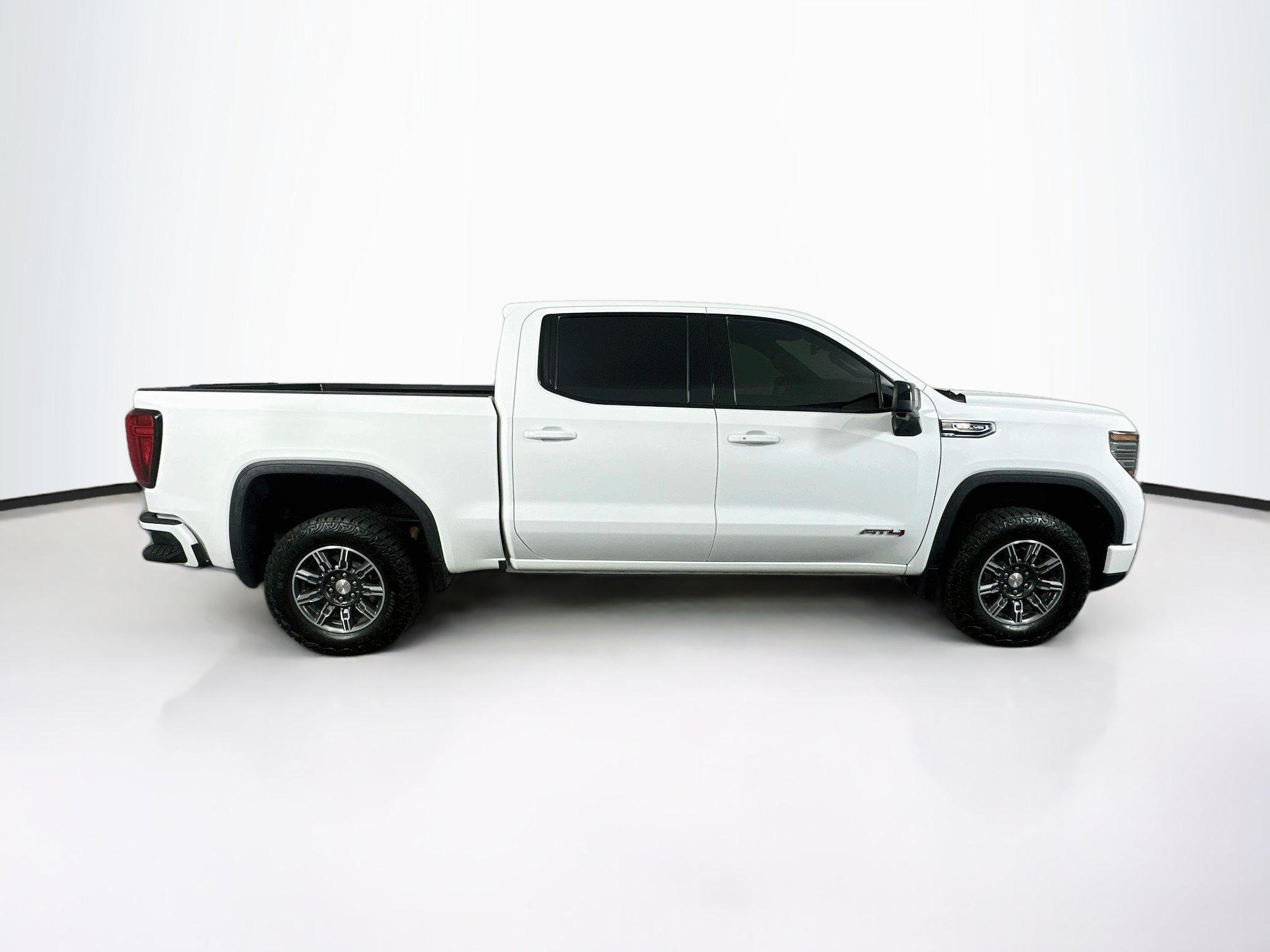 Used 2026 GMC Sierra 1500 AT4 AWD/4WD image 10