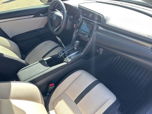 Used 2018 Honda Civic EX image 31
