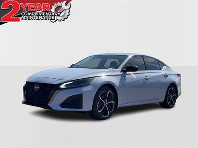 New 2025 Nissan Altima 2.5 SR w/ SR Premium Package