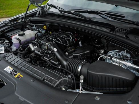 New 2025 Jeep Grand Cherokee Limited image 6