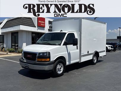 New 2025 GMC Savana 3500 w/ Power Convenience Package