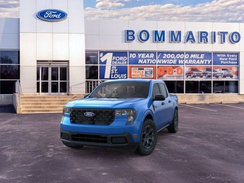 New 2026 Ford Maverick XLT w/ XLT Luxury Package FWD image 2