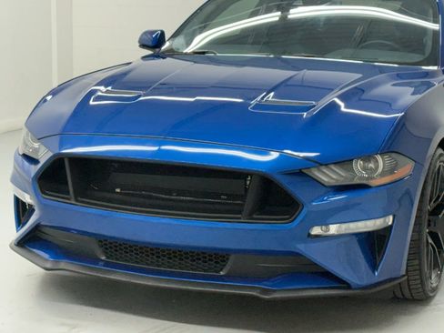 Used 2018 Ford Mustang GT Premium w/ Equipment Group 401A image 9