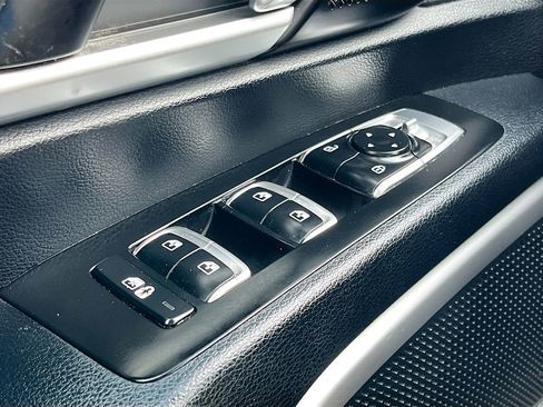 Used 2022 Kia Telluride LX AWD/4WD image 18