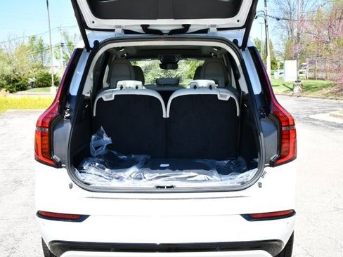 New 2026 Volvo XC90 B6 Ultra w/ Protection Package Premier AWD/4WD image 27