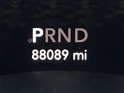 Used 2019 Jeep Wrangler Unlimited Sahara image 28