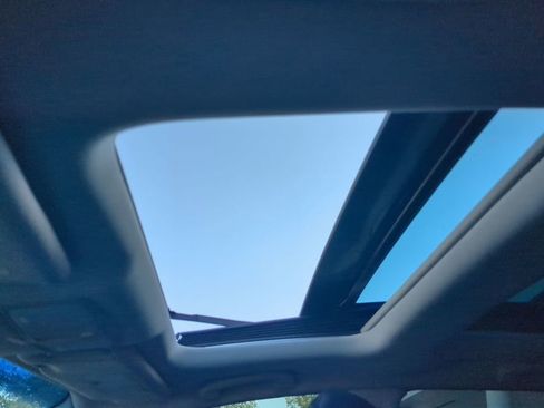 Used 2014 Nissan Murano LE w/ Platinum Edition Package image 19