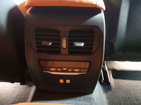 Used 2022 BMW M4 xDrive Competition image 34