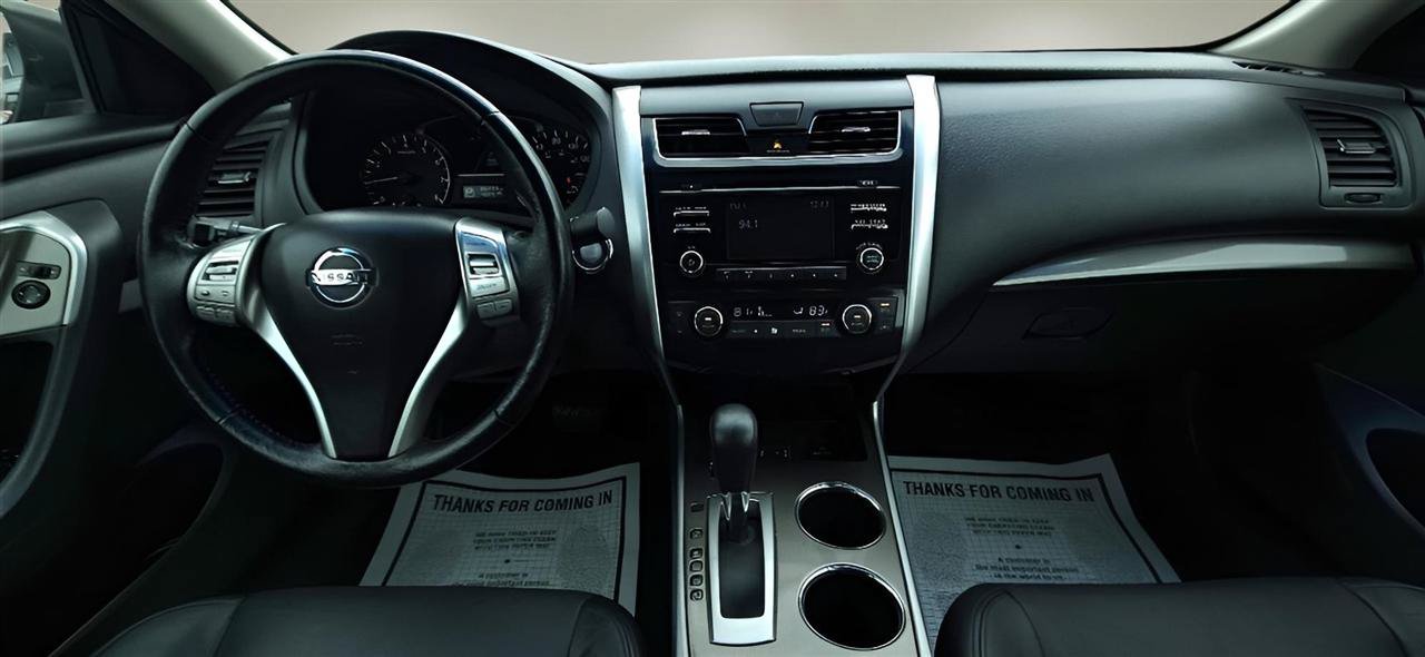 Used 2014 Nissan Altima 2.5 SL w/ Moonroof Package FWD image 16