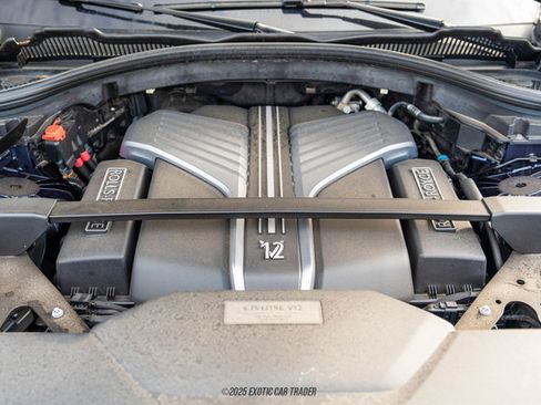 Used 2023 Rolls-Royce Cullinan Black Badge w/ Leather Finishing Pack image 16