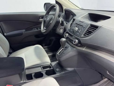 Used 2016 Honda CR-V SE image 11