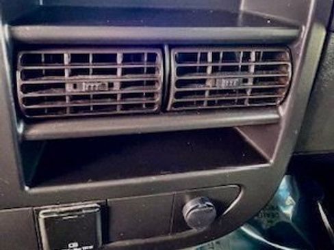 Used 2021 Chevrolet Express 2500 w/ Driver Convenience Package image 34