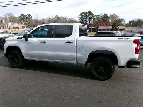 New 2026 Chevrolet Silverado 1500 Custom Trail Boss w/ Dark Appearance Package AWD/4WD image 6