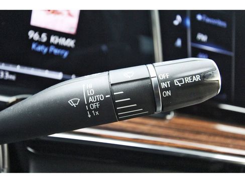 Certified 2024 Cadillac Escalade Luxury image 19