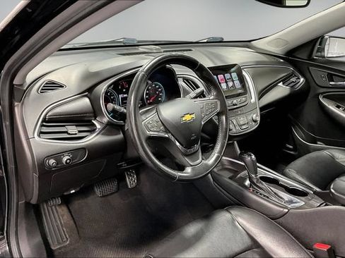 Used 2016 Chevrolet Malibu LT w/ Leather Package FWD image 16