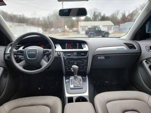 Used 2010 Audi A4 2.0T Premium image 27