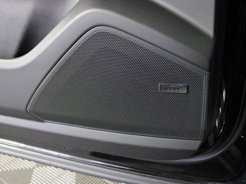 New 2026 Porsche Cayenne image 18