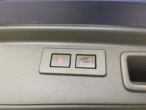 Certified 2023 Subaru Forester Sport image 34