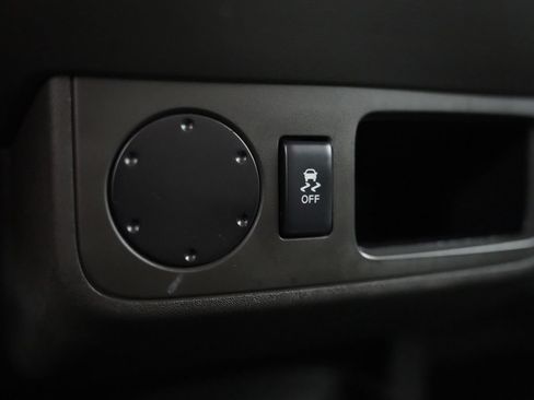 Used 2014 Nissan Xterra S w/ Value Package RWD image 24