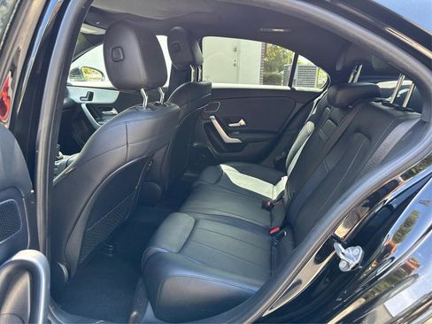 Used 2019 Mercedes-Benz A 220 4MATIC image 10