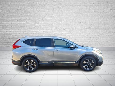 Used 2019 Honda CR-V Touring image 7