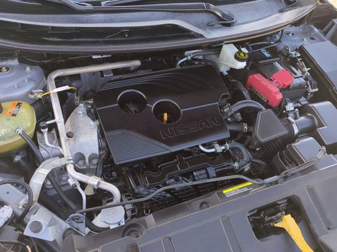 Used 2021 Nissan Rogue Platinum image 31