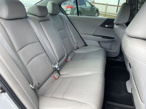 Used 2015 Honda Accord EX-L image 13