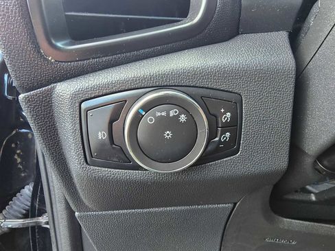 Used 2019 Ford EcoSport SES image 25