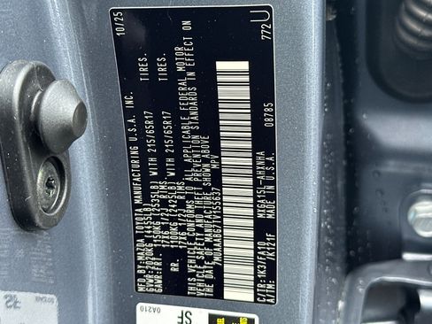 New 2026 Toyota Corolla Cross L image 22