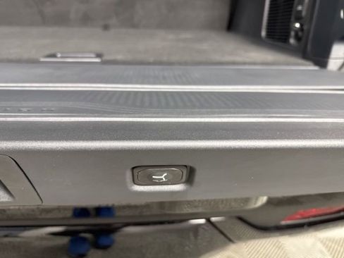 New 2025 Ford Expedition Max Platinum w/ Stealth Appearance Package image 29