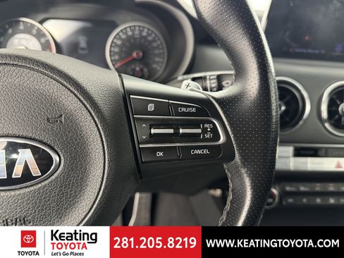 Used 2018 Kia Stinger GT1 image 26