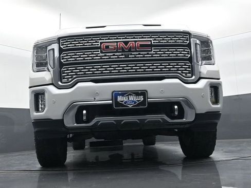 Used 2022 GMC Sierra 2500 Denali w/ Denali Ultimate Package image 18