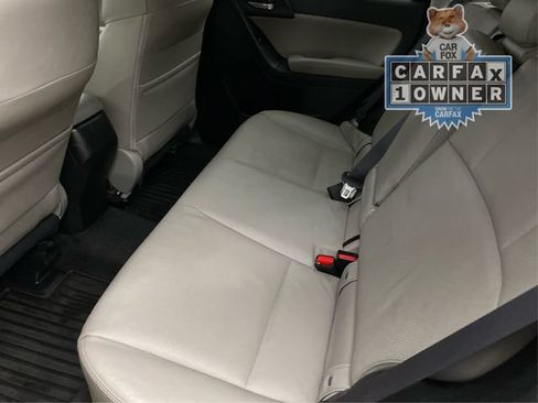 Used 2014 Subaru Forester 2.5i Limited AWD/4WD image 11